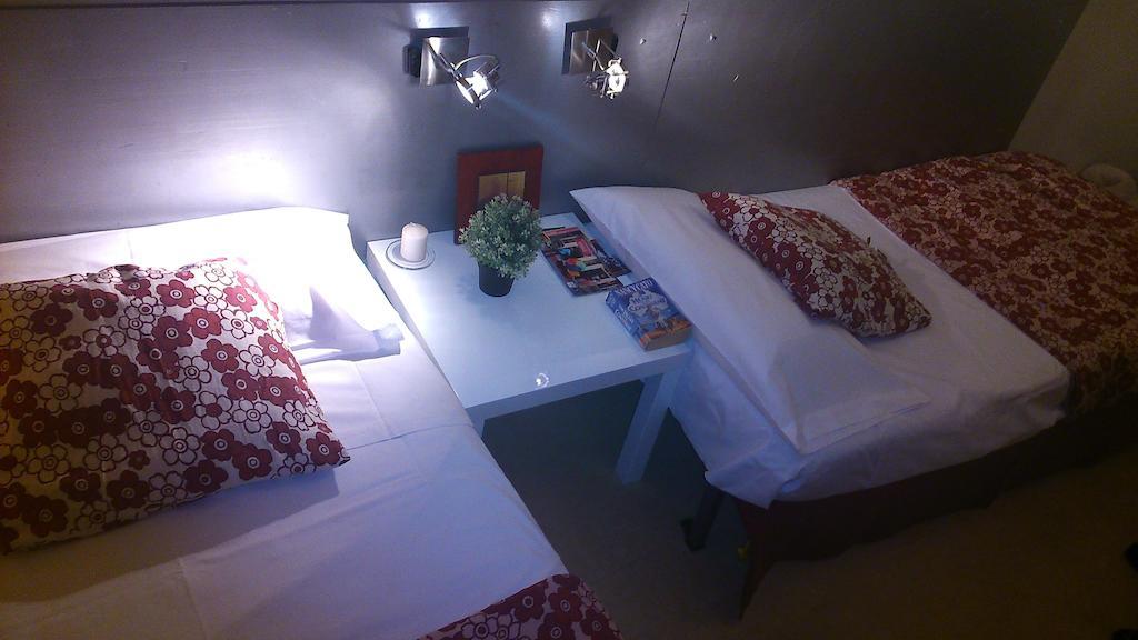 Los Amigos Hostel Madri Quarto foto
