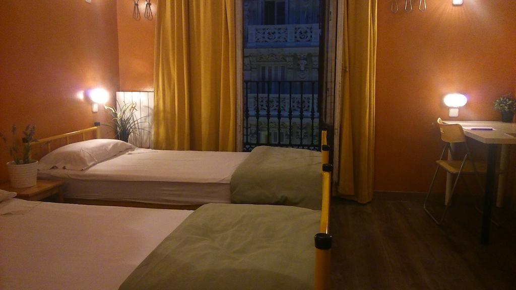 Los Amigos Hostel Madri Quarto foto